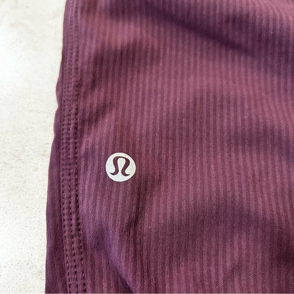 Lululemon Woman's Size 6 Concord Grape Studio Pant Medium Rise Crop - Picture 9 of 16